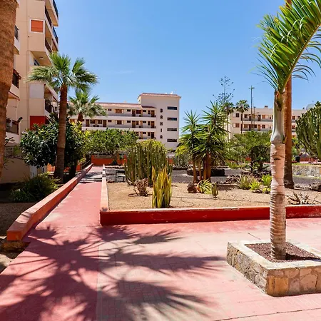 Lejlighed In Cristianos By The