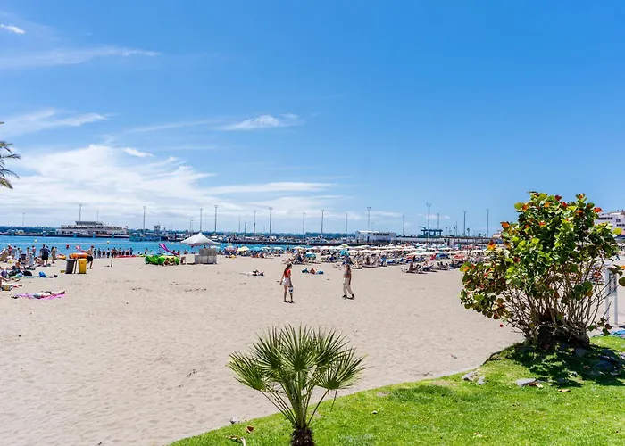 In Cristianos By The * Los Cristianos (Tenerife)